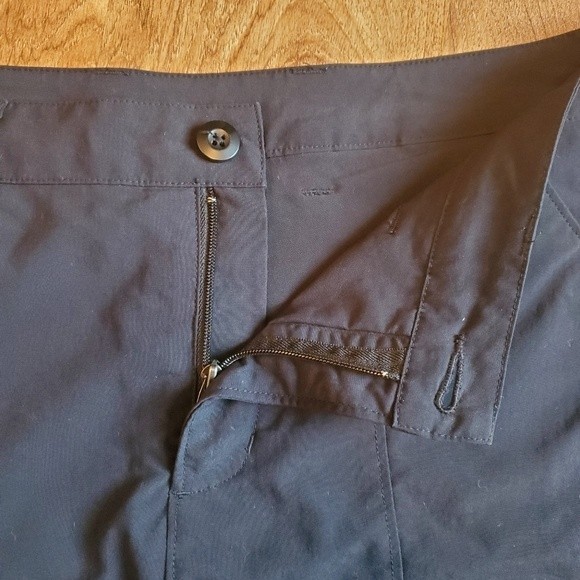 Women's Size 6 Black Patagonia Skort - Picture 10 of 13